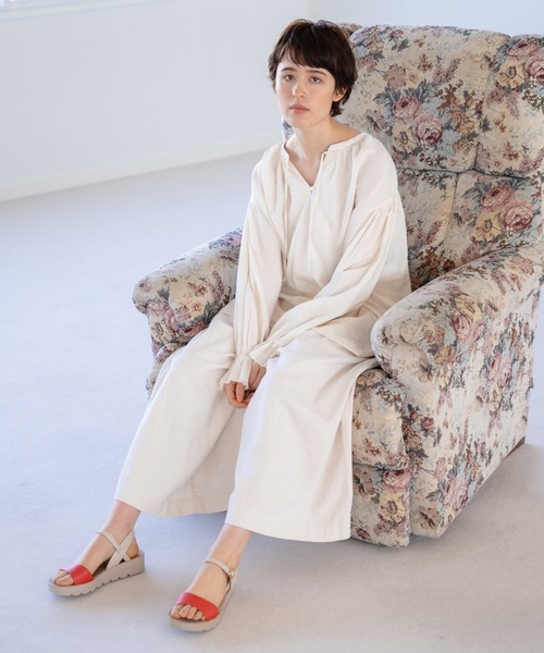 niko and...（ニコアンド）の「オリジナル厚底ネックサンダル（サンダル・レディース・ブラック/イエロー/オレンジ・SMALL/MEDIUM/LARGE）」の5枚目の写真