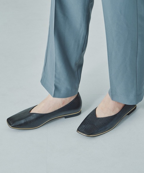 ORiental TRaffic(オリエンタルトラフィック)の「ステッチスクエアトゥパンプス/11115(パンプス・レディース・ブラック/ベージュ/ブルー・40/38/39/41/42/35/36/37/34/33/43)」の2枚目の写真