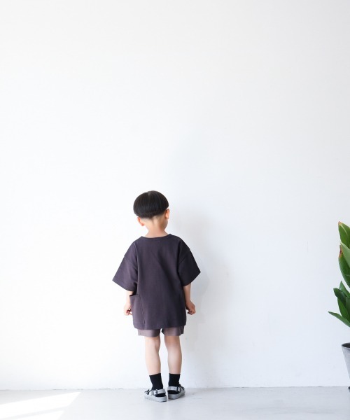 LOWRYS FARM（ローリーズファーム）の「ＵＳＡサイドポケットＴ　938883（Tシャツ/カットソー・キッズ・チャコールグレー/オレンジ/グリーン/アイボリー/パープル/グリーン系その他/ブルー/ネイビー/グレー/カーキ/ピンク・110cm/120cm/130cm/140cm/150cm/150cm(140-150cm)/140cm(130-140cm)/110cm(100-110cm)/120cm(110-120cm)/130cm(120-130cm)）」の20枚目の写真