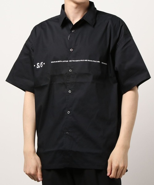 A4A（エーフォーエー）の「A4A/エーフォーエー/Sound グラフィックプリント半袖シャツ（シャツ/ブラウス・メンズ・ホワイト/ブラック・FREE）」の3枚目の写真