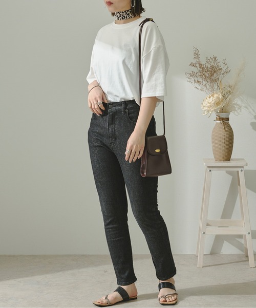 Ambre Neige（アンブルネージュ）の「アソートプリントTシャツ／【WEB/EC限定商品】（Tシャツ/カットソー・レディース・チャコールグレー/オフホワイト/ホワイト系その他/グレー系その他・FREE）」の6枚目の写真