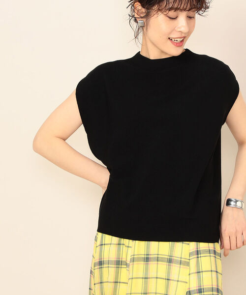 NOLLEY’S(ノーリーズ)の「ホールガーメントノースリーブプルオーバーニット(ニット/セーター・レディース・ブラック/オフホワイト/ブラック系その他3/オレンジ系その他3・38)」の3枚目の写真