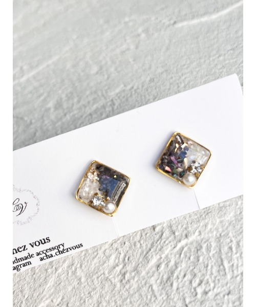 tone(トーン)の「【chez vous】SHELLY kirameki イヤリング (MA)(イヤリング・レディース・ピンク/レインボー/グリーン系その他/ブルー系その他/イエロー系その他/ブラウン/その他/イエロー/ゴールド/ナチュラル/グリーン系その他2/スカイブルー/パープル/その他2/マスタード/グリーン/オレンジ系その他/パープル系その他/ブルー/その他3/ピンク系その他/ライトパープル・FREE)」の22枚目の写真