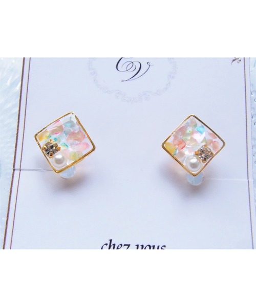 tone(トーン)の「【chez vous】SHELLY kirameki イヤリング (MA)(イヤリング・レディース・ピンク/レインボー/グリーン系その他/ブルー系その他/イエロー系その他/ブラウン/その他/イエロー/ゴールド/ナチュラル/グリーン系その他2/スカイブルー/パープル/その他2/マスタード/グリーン/オレンジ系その他/パープル系その他/ブルー/その他3/ピンク系その他/ライトパープル・FREE)」の20枚目の写真