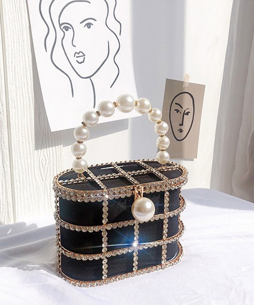 Jasmine Grandiflorum（ジャスミングランディフローラム）の「キラキラビジュー＆パールのスクエアハンドバッグ（ハンドバッグ・レディース・ブラック/ベージュ・FREE）」の2枚目の写真