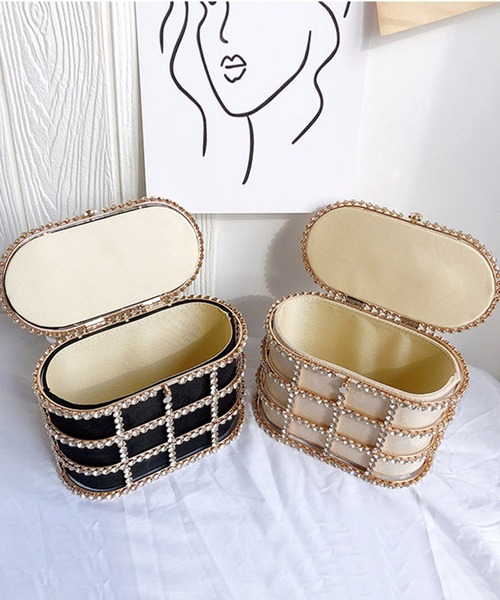 Jasmine Grandiflorum（ジャスミングランディフローラム）の「キラキラビジュー＆パールのスクエアハンドバッグ（ハンドバッグ・レディース・ブラック/ベージュ・FREE）」の11枚目の写真