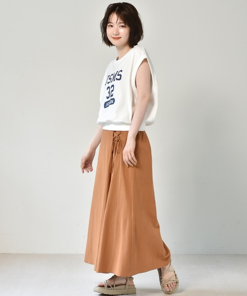 RETRO GIRL（レトロガール）の「アソートロゴベスト（ベスト・レディース・ライトグレー/ホワイト/チャコールグレー・FREE）」の4枚目の写真