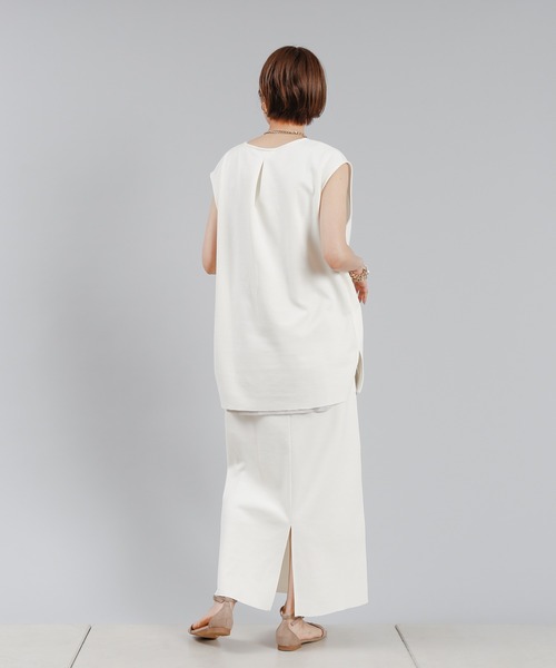 DouDou(ドゥドゥ)の「SET UP カットソー深Vベスト(ベスト・レディース・ブラック/オフホワイト/ボルドー・FREE)」の8枚目の写真