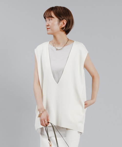 DouDou(ドゥドゥ)の「SET UP カットソー深Vベスト(ベスト・レディース・ブラック/オフホワイト/ボルドー・FREE)」の9枚目の写真