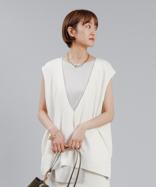 DouDou(ドゥドゥ)の「SET UP カットソー深Vベスト(ベスト・レディース・ブラック/オフホワイト/ボルドー・FREE)」の10枚目の写真