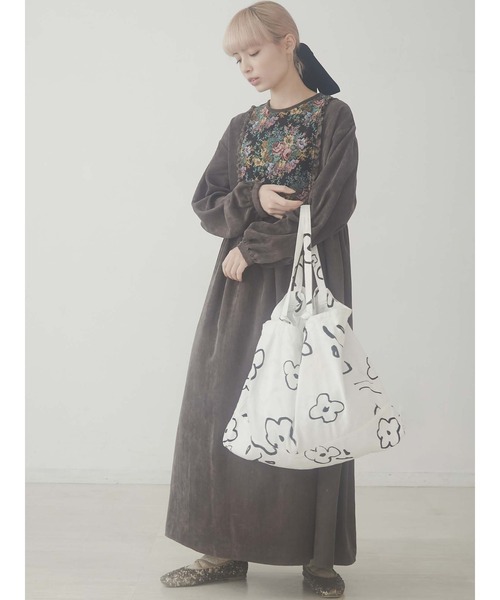 merryjenny drawing gardenトートバッグ メリージェニー merry jenny（メリージェニー）の「drawing garden tote bag