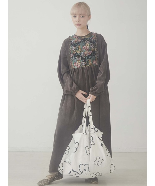 merry jenny（メリージェニー）の「drawing garden tote bag