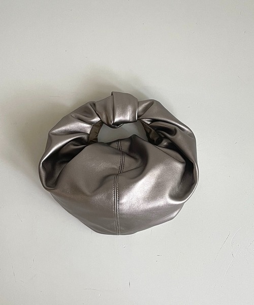 CANAL JEAN（キャナルジーン）の「HELOYSE(エロイーズ) クロワッサンミニバッグ（ハンドバッグ・レディース・ブラック/グレー/ブルー・ONE SIZE）」の7枚目の写真