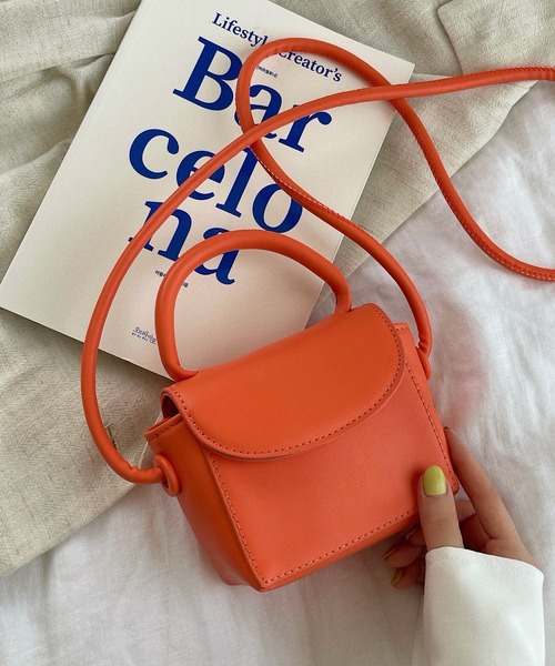 etade（エタード）の「ミニボックス 2wayバッグ etda10（ショルダーバッグ・レディース・ブラック/オフホワイト/オレンジ/グリーン/ライトベージュ・FREE）」の5枚目の写真