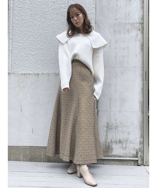 dazzlin(ダズリン)の「ビッグカラーボタンニットトップス(ニット/セーター・レディース・オフホワイト/ブルー/モカ・FREE)」の20枚目の写真