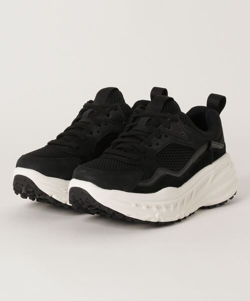 UGG(アグ)の「805 X Low Mesh 1108037(スニーカー・メンズ・ブラック×ホワイト・6/8/10/9/5/7/7h/8h/9h/10h/6h/5h)」の1枚目の写真