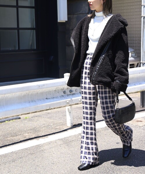 PUBLUX（パブリュクス）の「▽【PUBLUX/パブリュクス】2WAYオーバサイズB3ボアジャケット（その他アウター・レディース・ブラック/オフホワイト・ﾌﾘ-）」の20枚目の写真