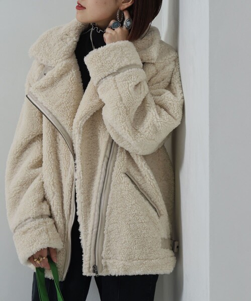 PUBLUX（パブリュクス）の「▽【PUBLUX/パブリュクス】2WAYオーバサイズB3ボアジャケット（その他アウター・レディース・ブラック/オフホワイト・ﾌﾘ-）」の8枚目の写真