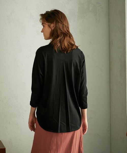 LE SOUK HOLIDAY(ルスークホリデー)の「スキッパープルオーバー(Tシャツ/カットソー・レディース・ブルー/ブラック・S/M)」の4枚目の写真