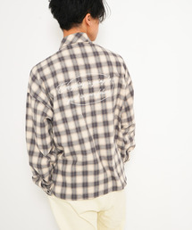 バック刺繍チェックシャツ