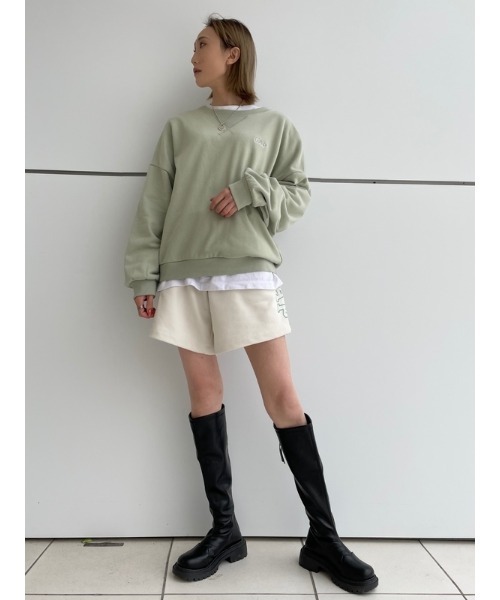 GAP(ギャップ)の「GAP オーバーサイズ ボリュームスリーブ プルオーバー(スウェット・レディース・ヘザーグレー/ブラック/ブルー/その他1/その他・L/S/XS/M/XL/XXS)」の12枚目の写真