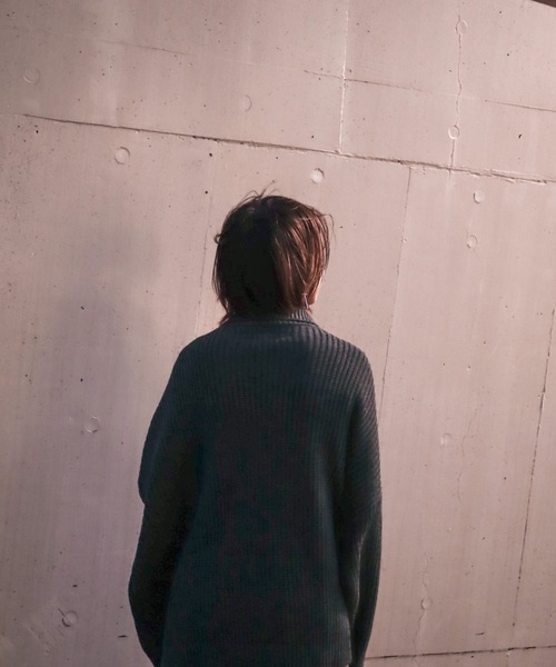 rovtski(ロフトスキー)の「AFYF 5GHI NECK SWEATER/ビッグシルエット ハイネック ニットセーター(ニット/セーター・メンズ・ブラック/ダークグリーン/ライトベージュ・FREE)」の15枚目の写真