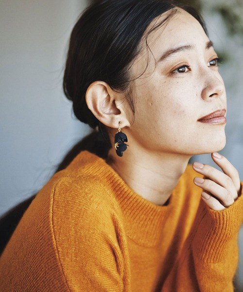 and myera(アンド マイラ)の「and myera ふわりニットワンピース(ワンピース・レディース・イエロー系その他・SMALL/MEDIUM/LARGE/X-LARGE)」の8枚目の写真
