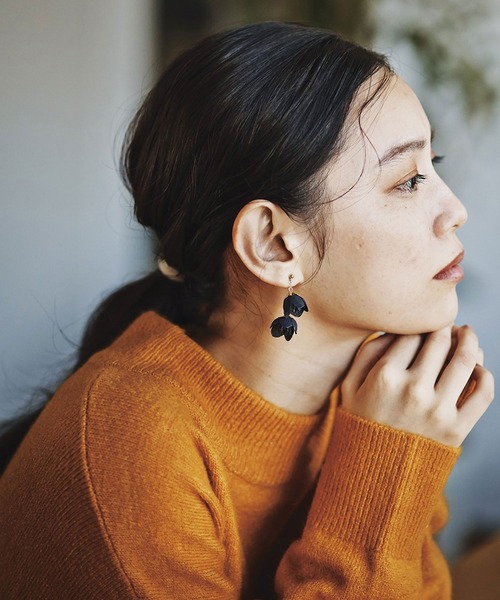and myera(アンド マイラ)の「and myera ふわりニットワンピース(ワンピース・レディース・イエロー系その他・SMALL/MEDIUM/LARGE/X-LARGE)」の12枚目の写真