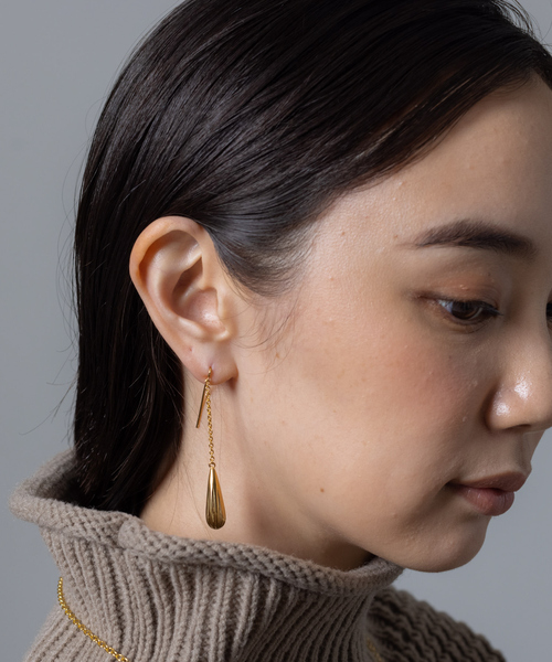 SOKO（ソコ）の「【SOKO/ソコ】SHUJAA THREADER ピアス（ピアス（両耳用）・レディース・ゴールド・フリー）」の4枚目の写真