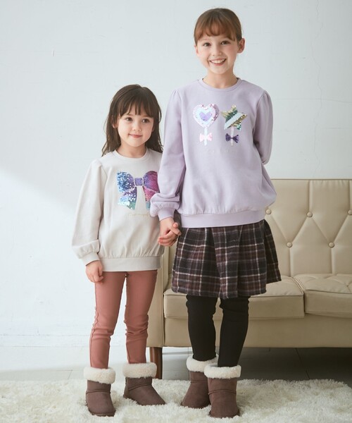 ANY(エニィ)の「スパンコール トレーナー(スウェット・キッズ・ライトグリーン系/ライラック系/ベージュ系・140/150)」の13枚目の写真