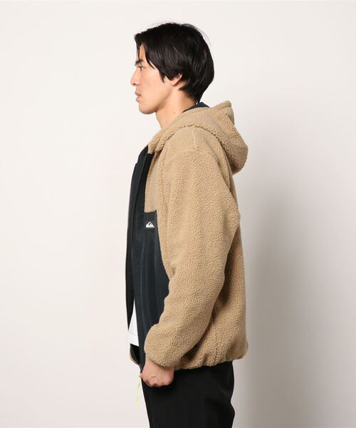 Quiksilver（クイックシルバー）の「クイックシルバー QUIKSILVER MW REVERSIBLE BOA HOODIE（その他アウター・メンズ・オフホワイト/ベージュ・LL/M/L）」の4枚目の写真