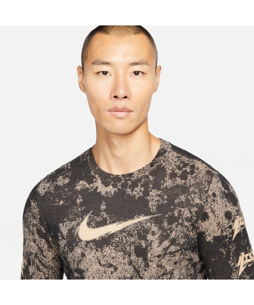 NIKE（ナイキ）の「ナイキ NIKE ナイキ DF STRY PCK HLD L/S Tシャツ（Tシャツ/カットソー・メンズ・グレー/オリーブ・M/3L/LL/L/S）」の4枚目の写真