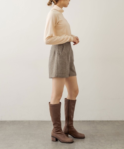 OLIVE des OLIVE（オリーブデオリーブ）の「インナーハイネック（Tシャツ/カットソー・レディース・ブラック/オフホワイト/アイボリー/スミクロ・FREE）」の12枚目の写真