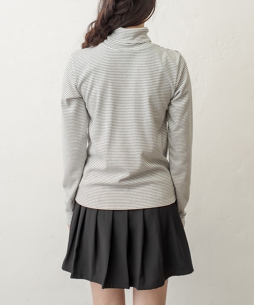 OLIVE des OLIVE（オリーブデオリーブ）の「インナーハイネック（Tシャツ/カットソー・レディース・ブラック/オフホワイト/アイボリー/スミクロ・FREE）」の20枚目の写真