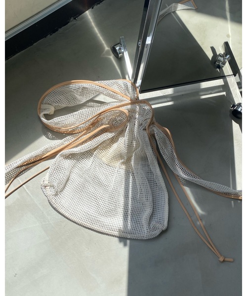 LA BELLE ETUDE（ラベルエチュード）の「【CONTROL FREAK】メッシュBIGショッパー（トートバッグ・レディース・ブラック/カーキ/アイボリー・FREE）」の2枚目の写真