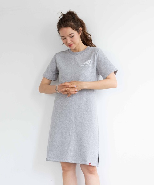 NEW BALANCE(ニューバランス)の「NB Essentials ドレス(Tシャツ/カットソー・レディース・ブラック/グレー・SMALL/MEDIUM/LARGE/X-LARGE)」の1枚目の写真