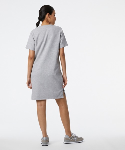 NEW BALANCE(ニューバランス)の「NB Essentials ドレス(Tシャツ/カットソー・レディース・ブラック/グレー・SMALL/MEDIUM/LARGE/X-LARGE)」の5枚目の写真