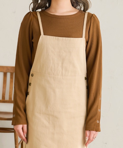 Ambre Neige（アンブルネージュ）の「袖スリットボタントップス／【WEB/EC限定商品】（Tシャツ/カットソー・レディース・ダークブラウン/ベージュ/アイボリー・FREE）」の17枚目の写真