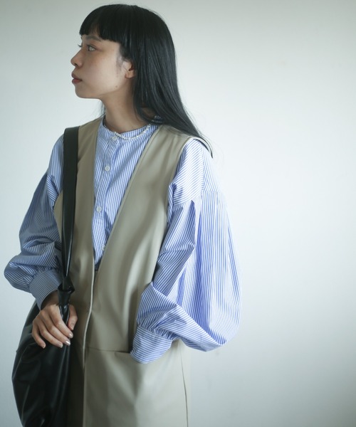 spoon store（スプーンストア）の「フェイクレザーベスト（ベスト・レディース・ブラック/グレー系その他・フリー）」の4枚目の写真