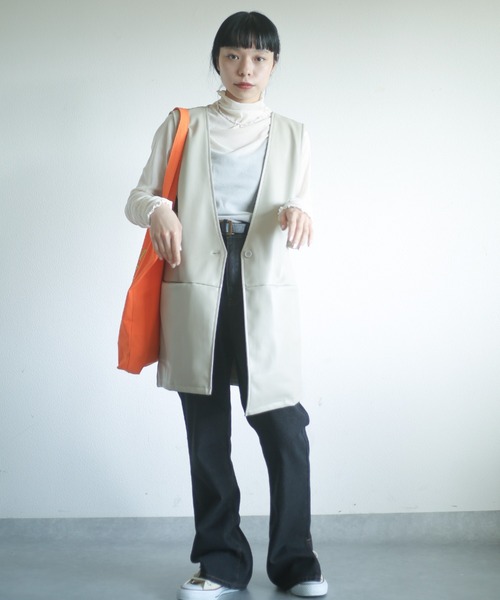 spoon store（スプーンストア）の「フェイクレザーベスト（ベスト・レディース・ブラック/グレー系その他・フリー）」の22枚目の写真