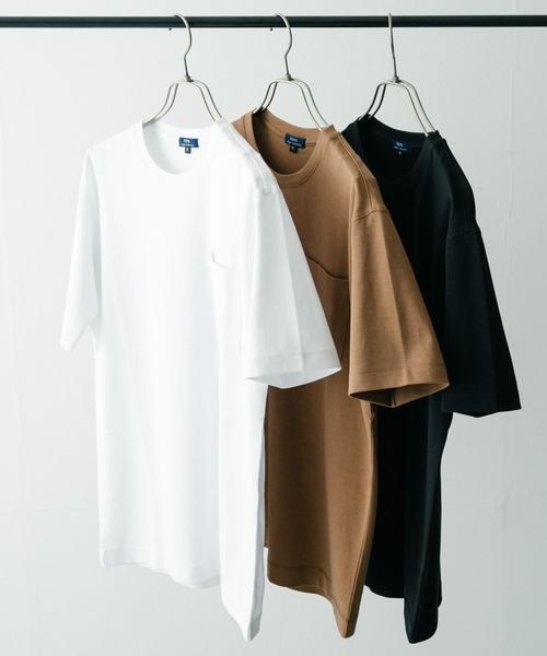 ITEMS URBANRESEARCH(アイテムズ アーバンリサーチ)の「ポンチ クルーネックポケットTシャツ(Tシャツ/カットソー・メンズ・オフホワイト/ブラック/ブラウン・LARGE/MEDIUM)」の17枚目の写真