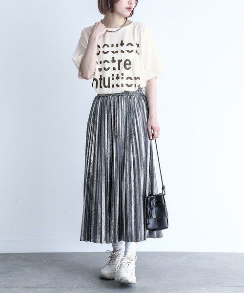 n'OrLABEL(ノアールレーベル)の「『グラフィカルロゴTシャツ』(Tシャツ/カットソー・レディース・ブラック/パープル/オフホワイト/ピンクベージュ・FREE)」の16枚目の写真