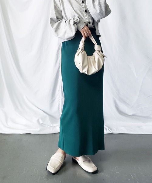 me+em select（ミームセレクト）の「【 新色追加１２色展開  / セルフカット 】ハイウエストロングプリーツタイトスカート（スカート・レディース・ブラック/オレンジ/グリーン/アイボリー/グリーン系その他/ピンク系その他/ダークグリーン/テラコッタ/マスタード/ライム/ブルー系その他/ピンク系その他2・MEDIUM）」の20枚目の写真