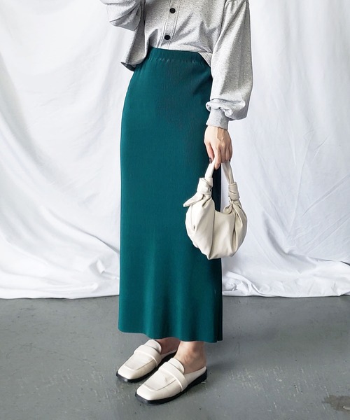 me+em select（ミームセレクト）の「【 新色追加１２色展開  / セルフカット 】ハイウエストロングプリーツタイトスカート（スカート・レディース・ブラック/オレンジ/グリーン/アイボリー/グリーン系その他/ピンク系その他/ダークグリーン/テラコッタ/マスタード/ライム/ブルー系その他/ピンク系その他2・MEDIUM）」の21枚目の写真