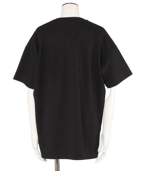 UN3D.（アンスリード）の「ボックスロゴタックTシャツ（Tシャツ