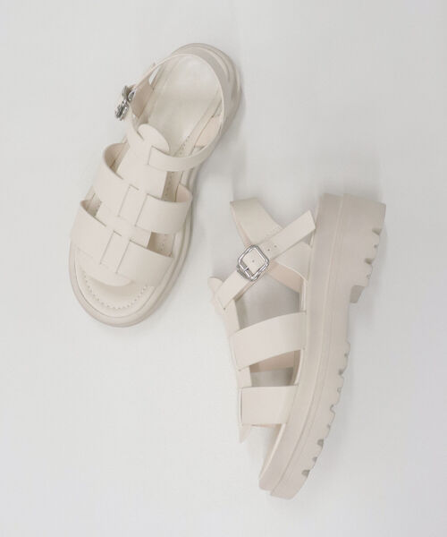 fredy emue（フレディエミュ）の「トラックソールオープングルカサンダル（サンダル・レディース・ブラック/キナリ・MEDIUM/LARGE）」の20枚目の写真