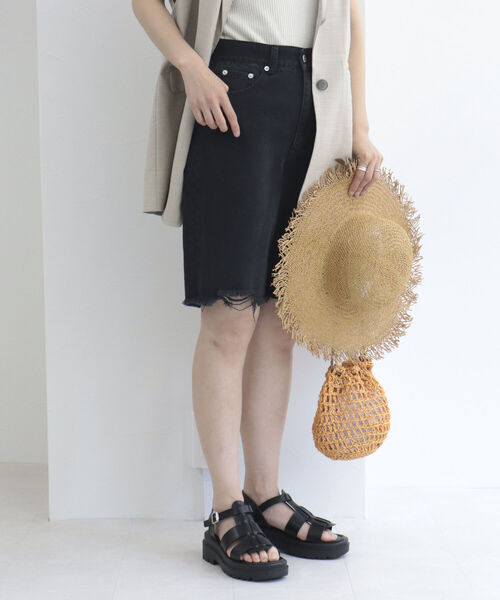 fredy emue（フレディエミュ）の「トラックソールオープングルカサンダル（サンダル・レディース・ブラック/キナリ・MEDIUM/LARGE）」の6枚目の写真