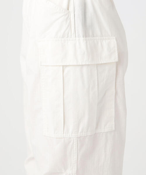 TOMORROWLAND （トゥモローランド）の「コットンリップストップ ミリタリーパンツ（カーゴパンツ・レディース・ホワイト・36/32）」の5枚目の写真