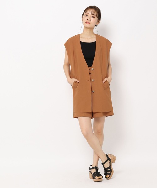 mysty woman（ミスティウーマン）の「ノーカラーミドルジレ 285439（ベスト・レディース・ダークブラウン/ベージュ/ダークオレンジ・FREE）」の4枚目の写真