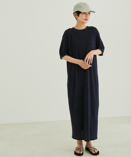 SALON adam et rope'（サロン アダム エ ロペ）の「【極上の肌ざわり】Tシャツワンピース-CreamyCotton /クリーミーコットン-（ワンピース・レディース・ピンク/ライトグリーン/ブラック系その他・FREE）」の14枚目の写真